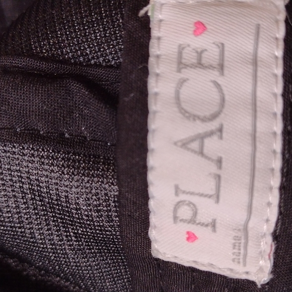 Crushed velvet baseball cap with 2 faux fur pom poms - Picture 5 of 5